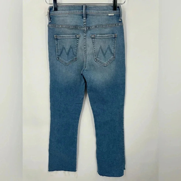 NEW MOTHER Insider Crop Step Fray in Shoot To Thrill jeans size 24 B2403 - Picture 4 of 6